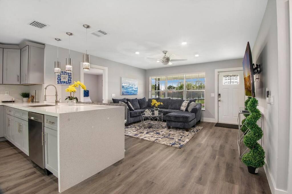 Modern Getaway Near The Beach With Room For A Boat West Palm Beach Extérieur photo