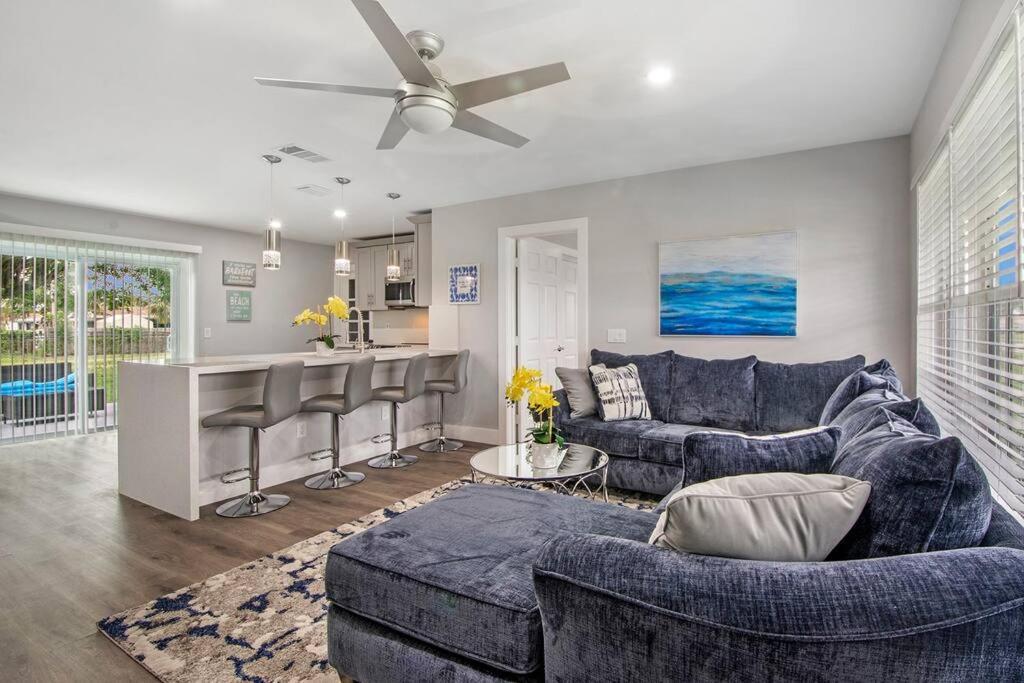 Modern Getaway Near The Beach With Room For A Boat West Palm Beach Extérieur photo